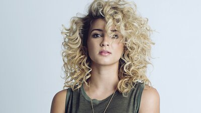 Tori Kelly